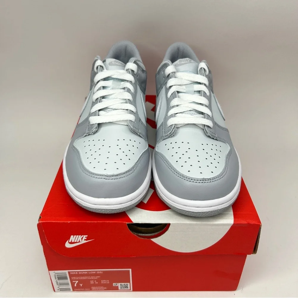Nike Dunk Low GS “Two-Tone/Wolf Grey Pure Platinum” 2023 - Picture 2 of 4